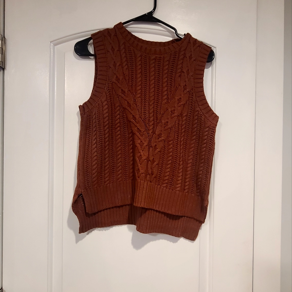 Rachel Zoe cable knit vest size small